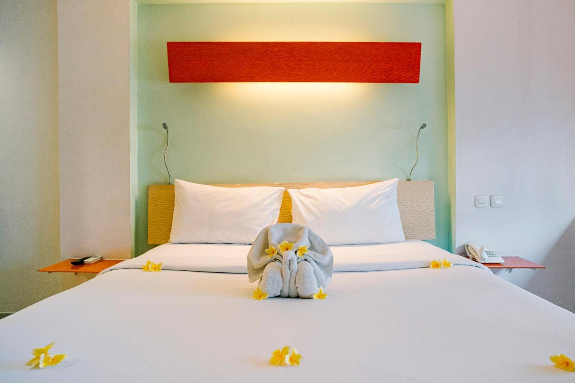 Harris Hotel & Residences Riverview Kuta, Bali Kuta  Ngoại thất bức ảnh