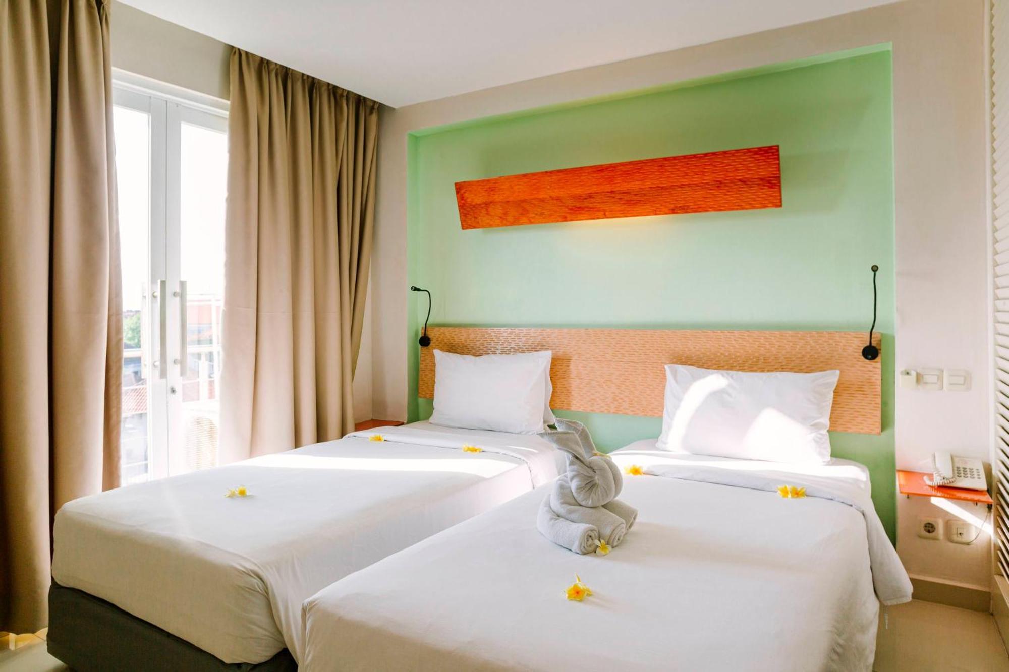 Harris Hotel & Residences Riverview Kuta, Bali Kuta  Ngoại thất bức ảnh