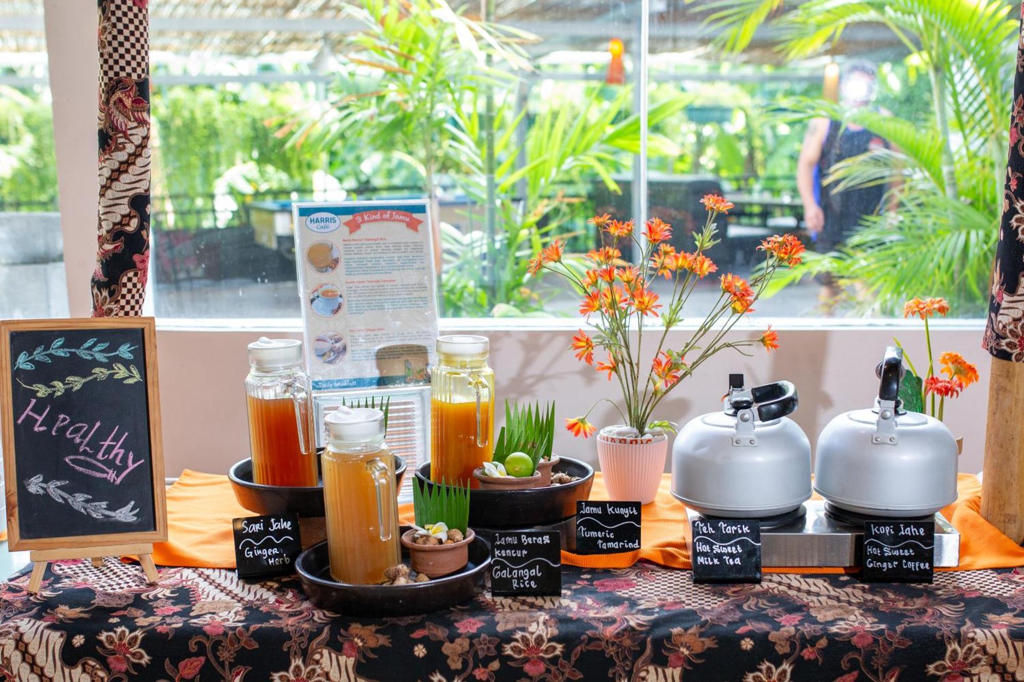 Harris Hotel & Residences Riverview Kuta, Bali Kuta  Ngoại thất bức ảnh