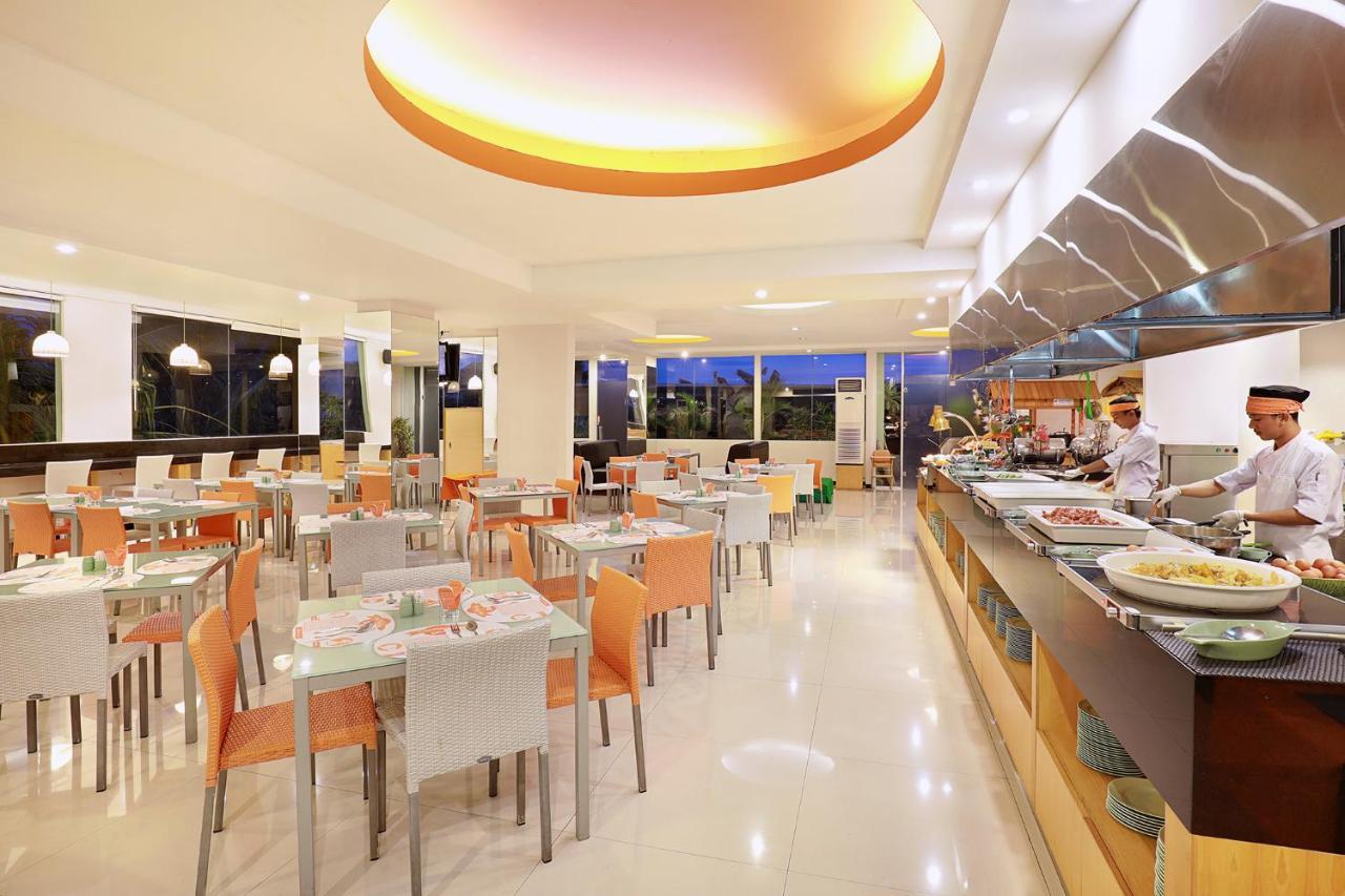 Harris Hotel & Residences Riverview Kuta, Bali Kuta  Ngoại thất bức ảnh